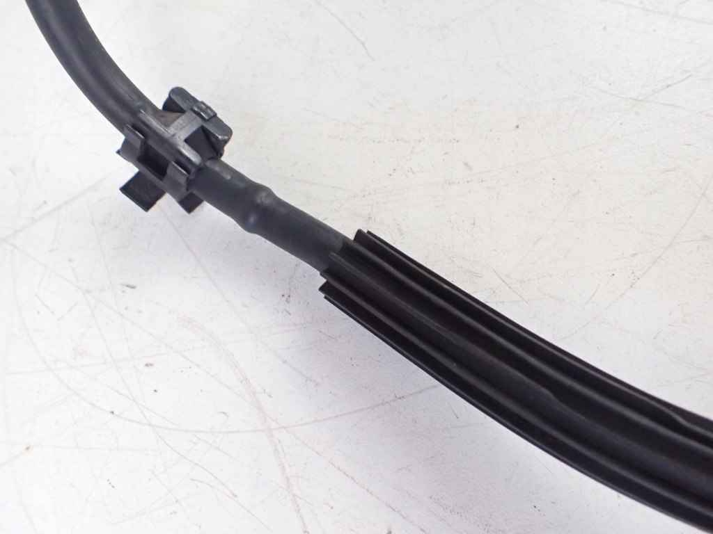 фото №3, Шланг трубка підсилювач гальм crossland 1.2thp 9820996580