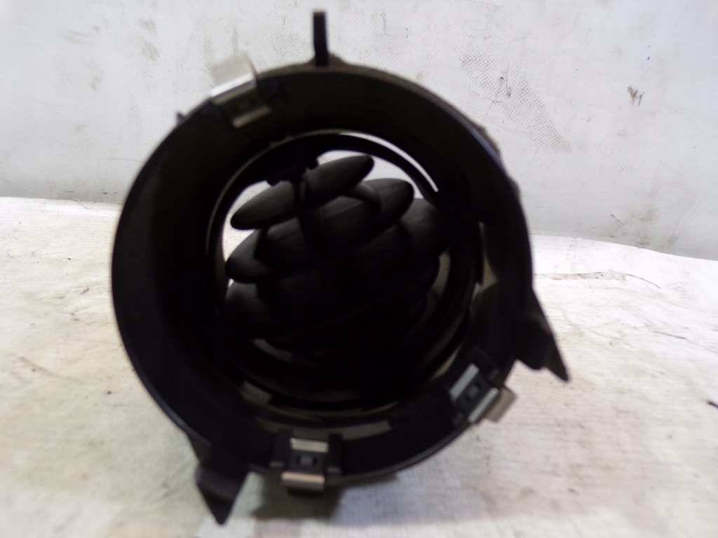 фото №4, Решітка обдув середня smart forfour 2