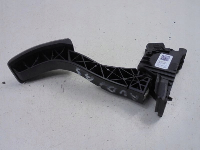 фото №9, Audi a3 8v потенциометр газа 2.0tsi 5q172350k