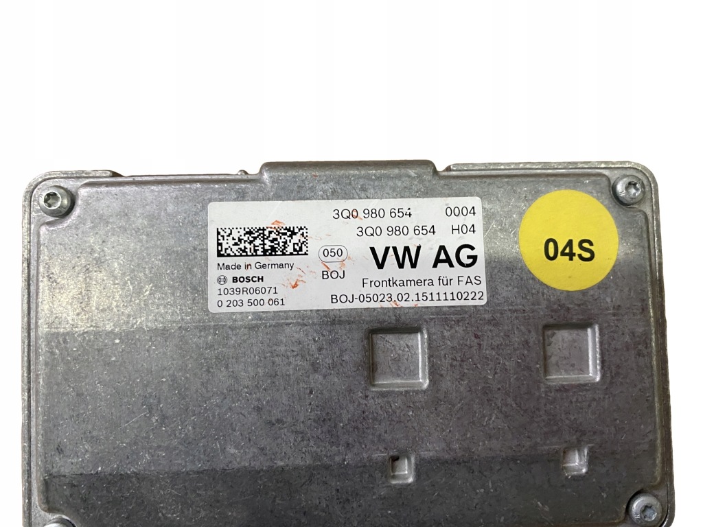 Vw tiguan камера ассистент 3q0980654 Цена