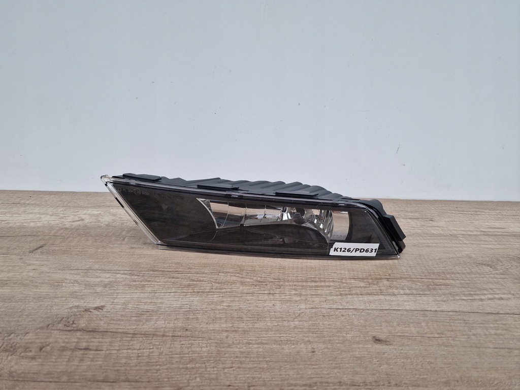 фото №1, Новий протитуманна фара протитуманний лівий skoda superb iii