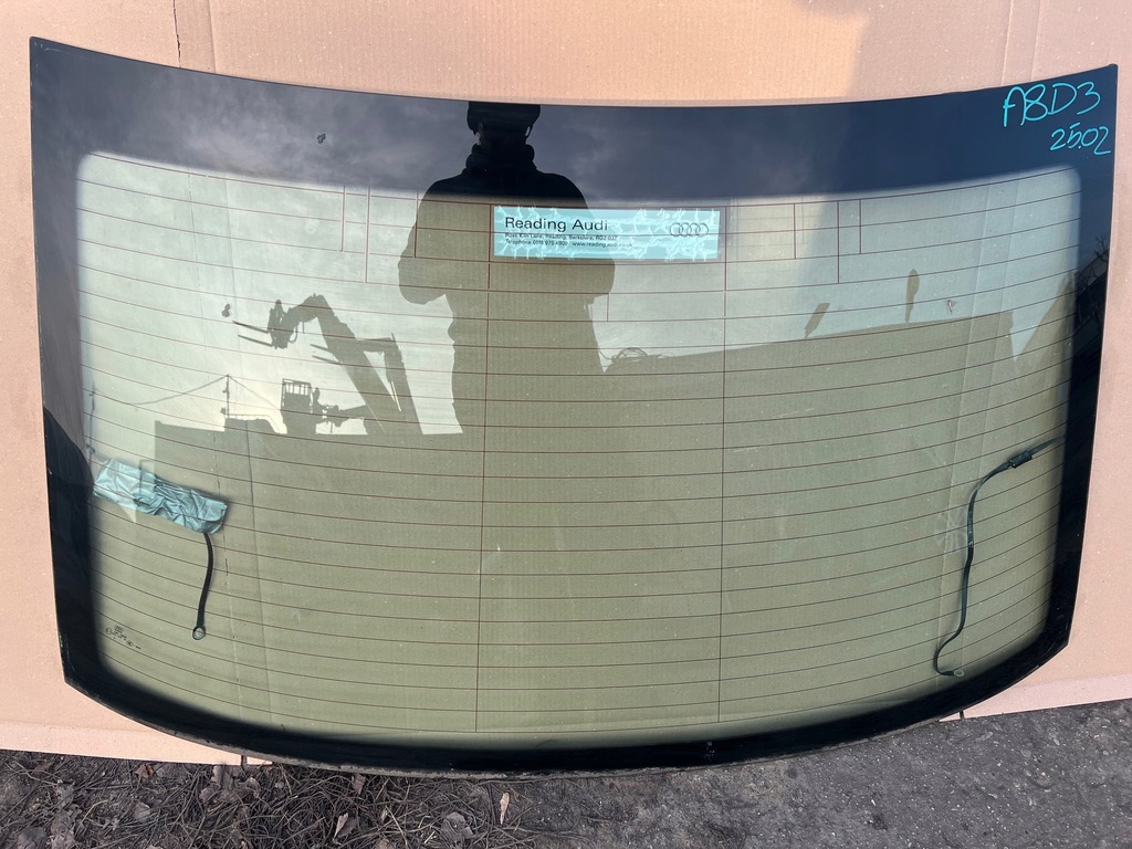 фото №1, Audi a8 d3 стекло задняя задняя кузовная оригинал