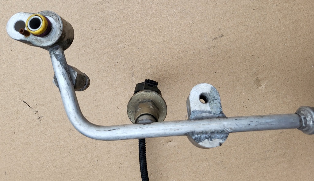 фото №13, Шланг трубка wąż кондиционера датчик vw multivan transporter t5 оригинальный номер eu