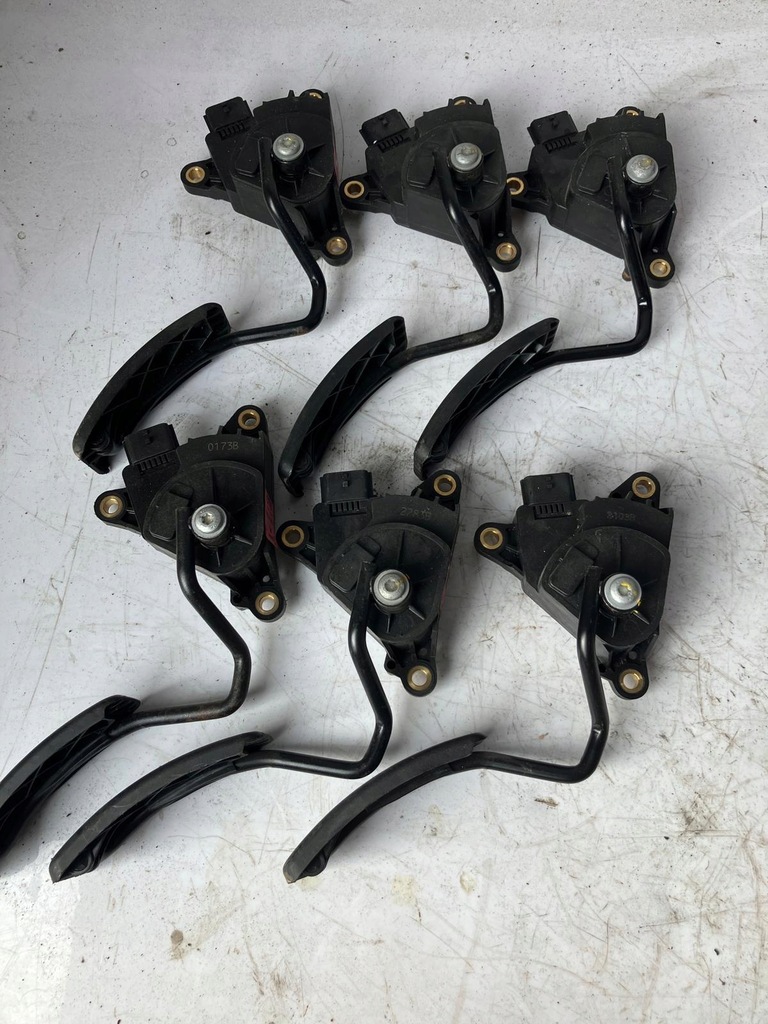 фото №1, Педаль потенциометр газа renault zoe 180026336r