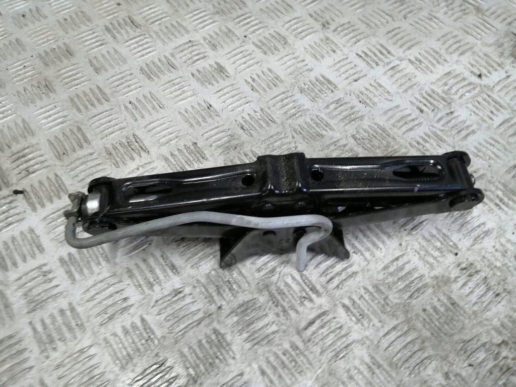 фото №1, Домкрат автомобильный peugeot 208 i lift 9656868280