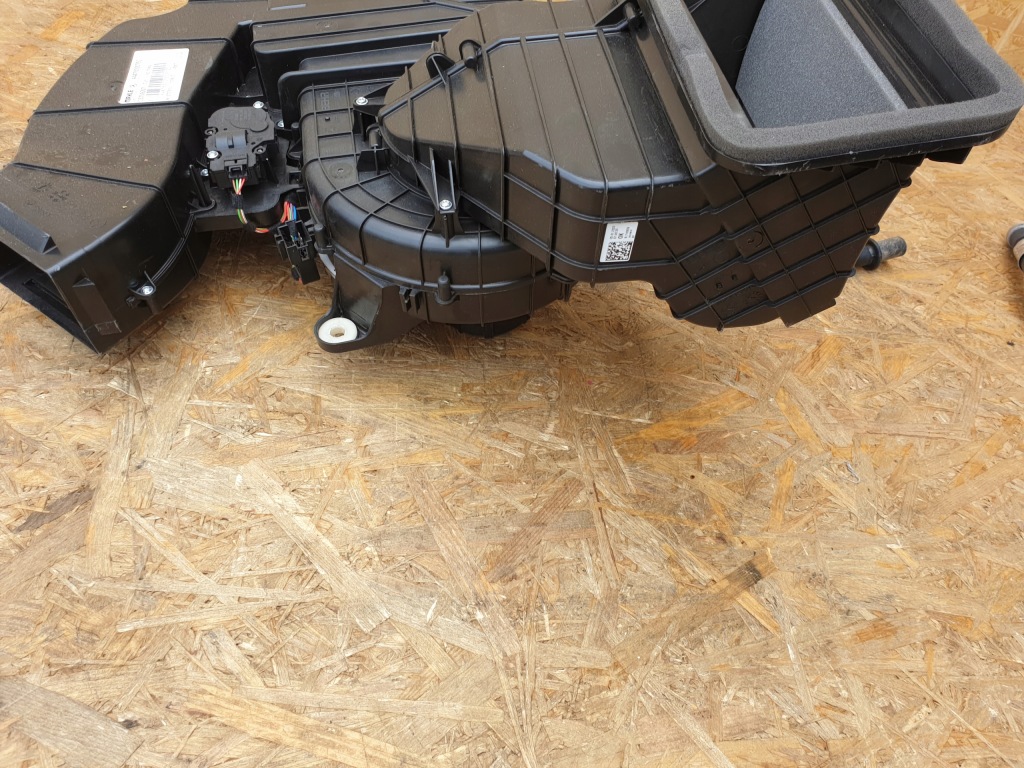 фото №9, Mercedes vito v-klasa w447 обігрівач a4478300760