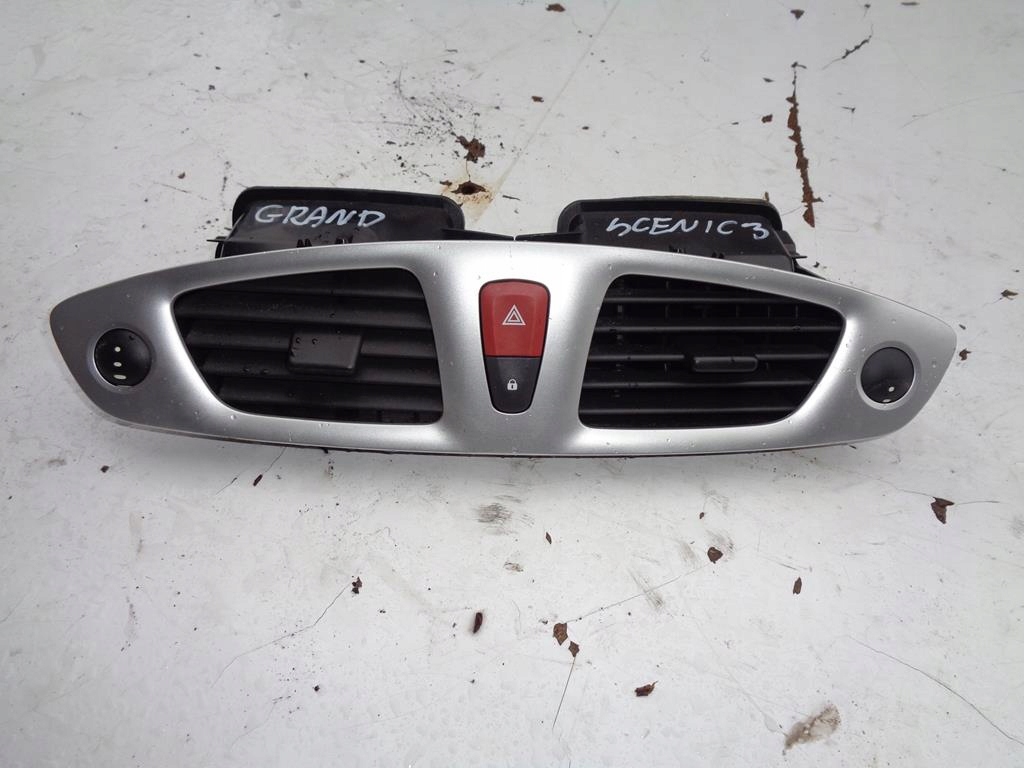 фото №1, Решётки обдув панели renault grand scenic 3 iii