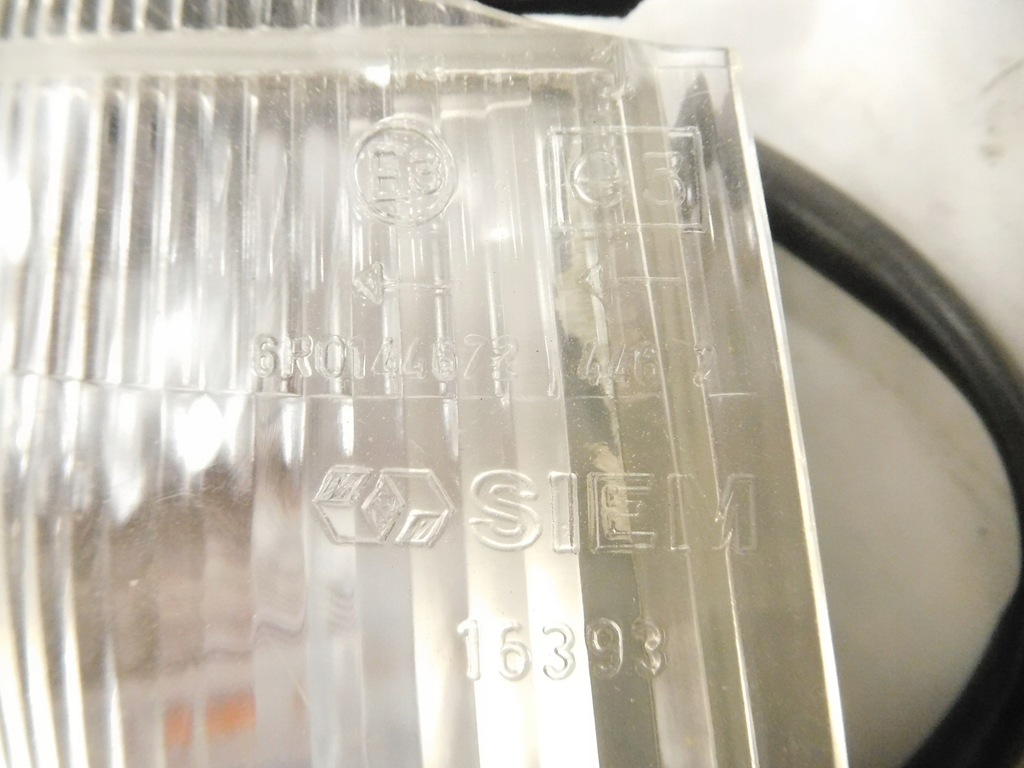 фото №7, Поворотник правый fiat uno 83-02 9943041