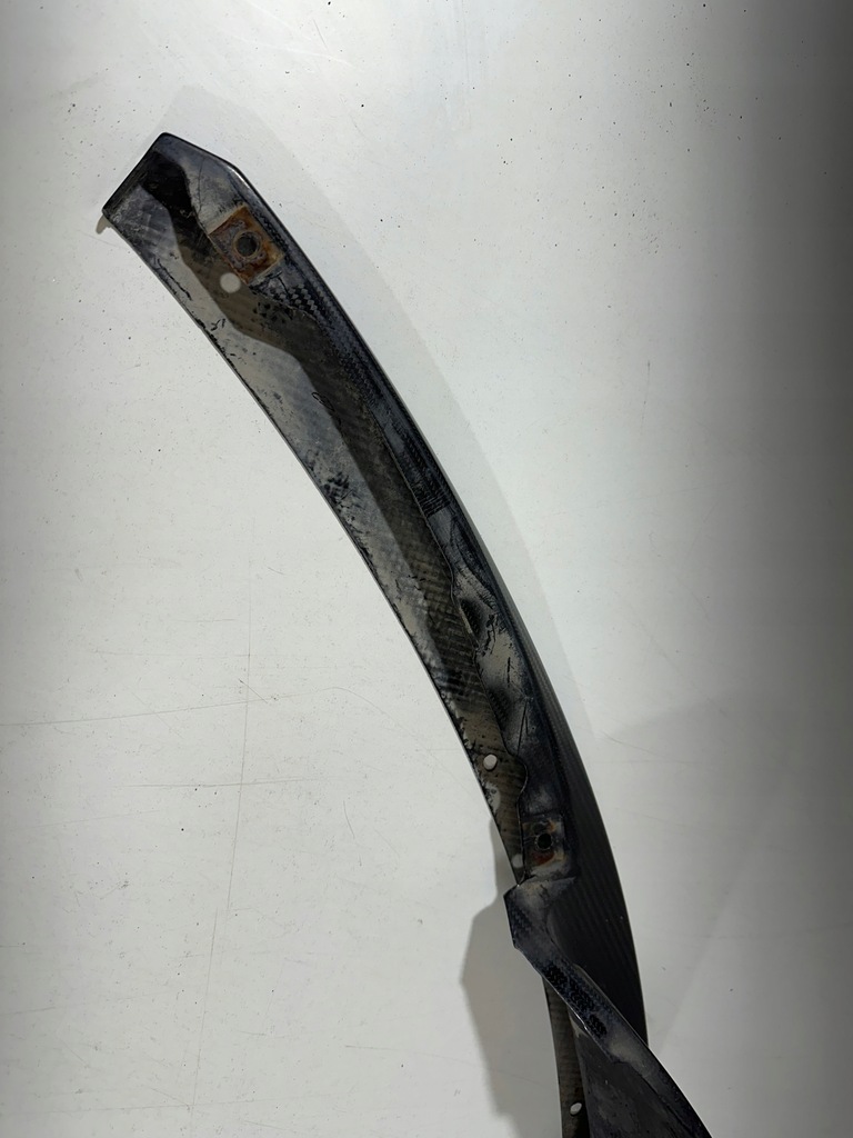 фото №12, Бампер перед карбон aston martin vintage