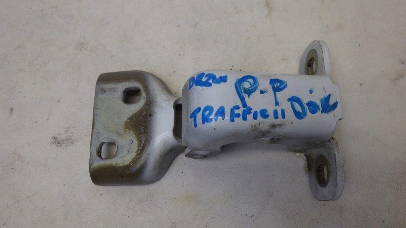 фото №1, Петля дверь правый перед нижний trafic vivaro ii