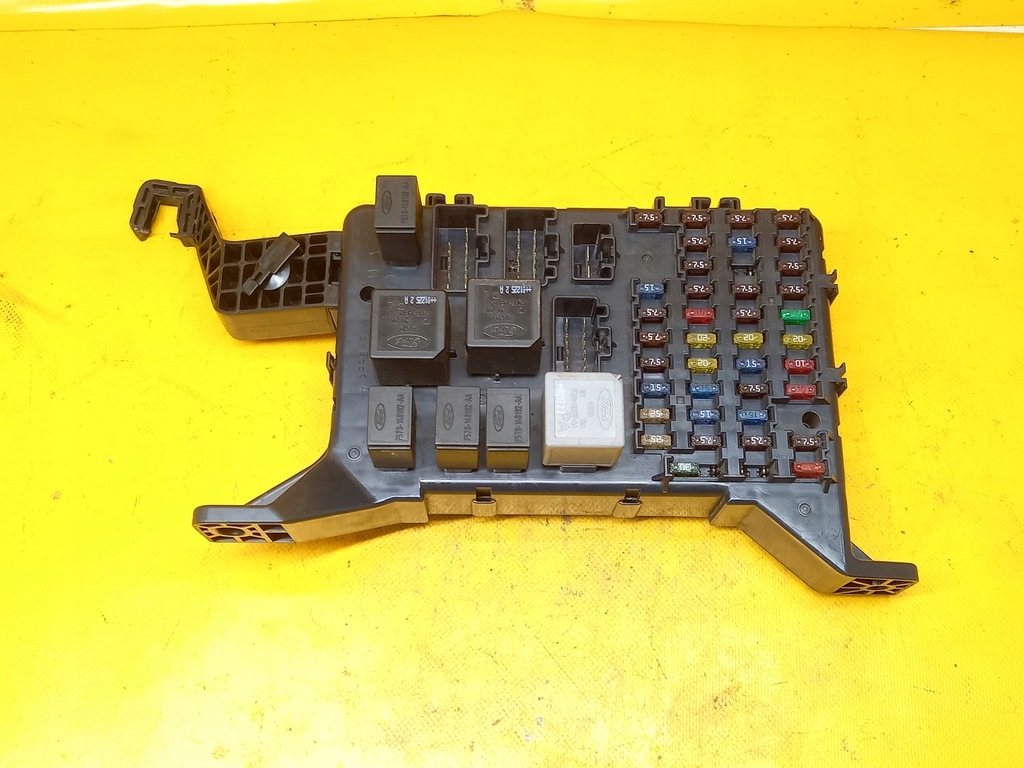 фото №1, Коробка предохранитель mondeo mk3 2,0d 1s7t14a073ae