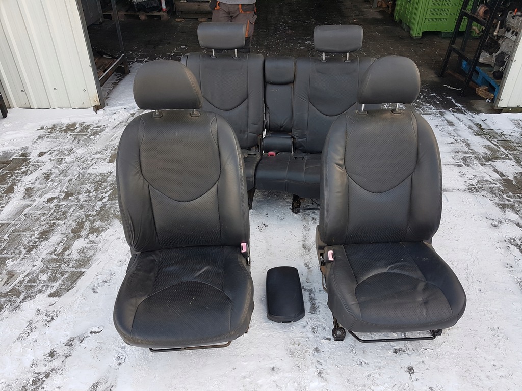 фото №1, Toyota rav4 3 iii 05-08r сиденья кожаный