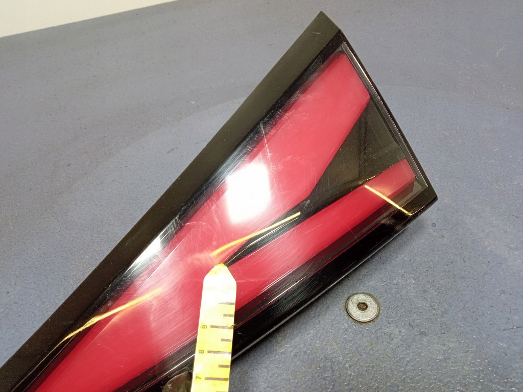 фото №7, Kia sportage v лампа задняя левая задняя внутренняя 92403r2000