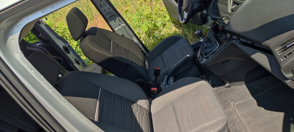 фото №1, Ford connect mk2 tourneo 15r сиденья комплект europa ładne