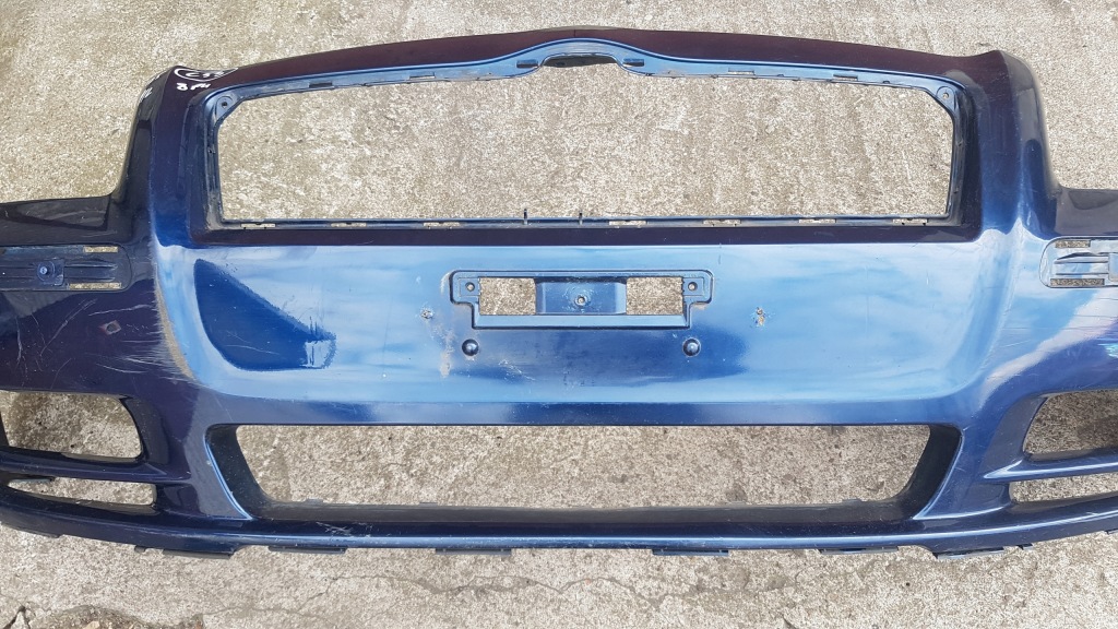 фото №5, Toyota avensis t25 03-06 бампер перед 8p4