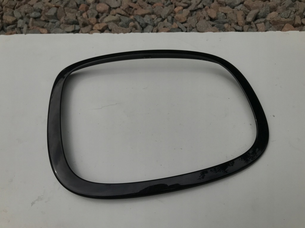 фото №1, Mini f55 f56 jcw права рамка корпус молдинг лампи