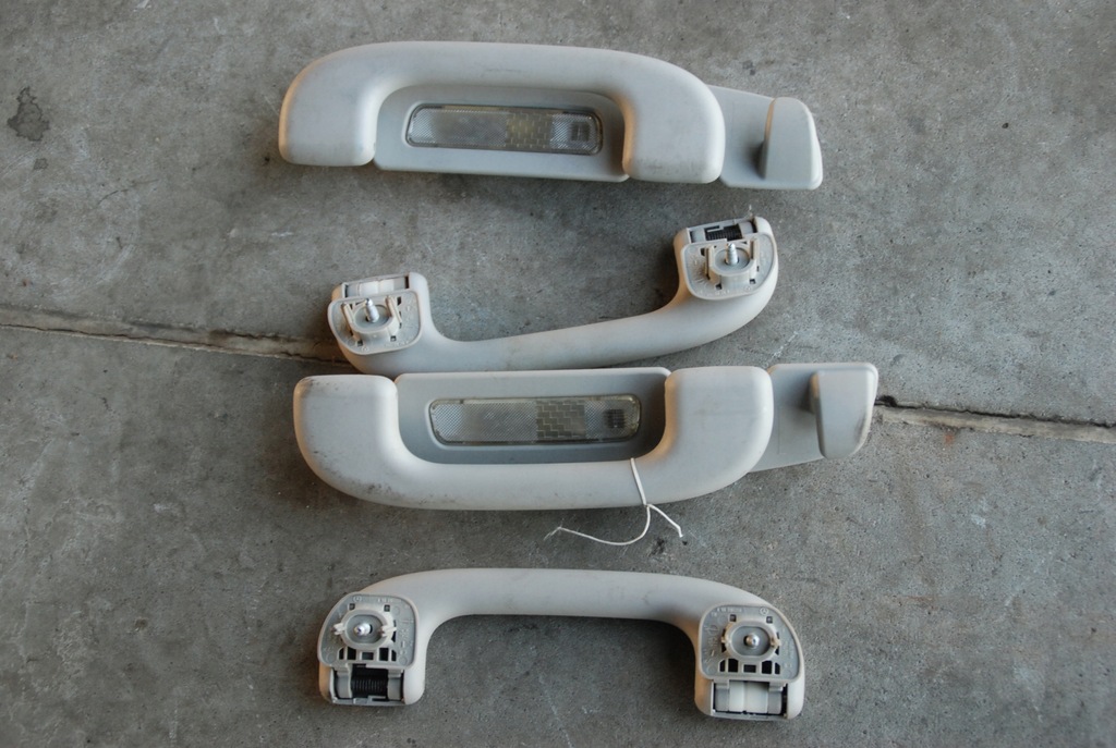 фото №1, Ручка кронштейн потолочный перед mercedes gl x164