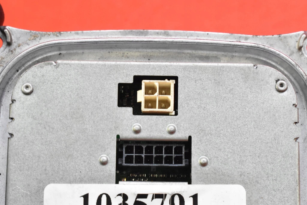 Блок запалювання ксенон ксенон ліва 130732948901 jeep cherokee 5 v kl 13-17 Зі Шроту