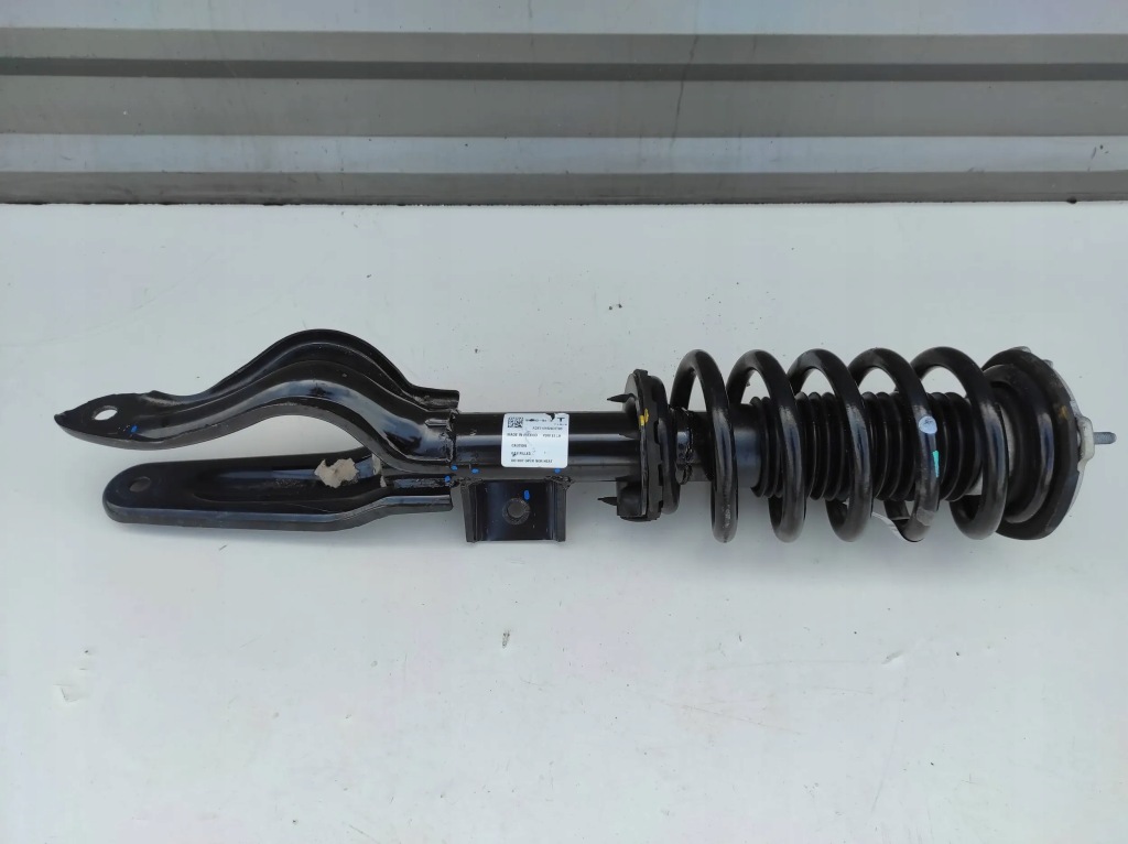 Купить Амортизатор передний перед левый tesla model 3 104663-04-b