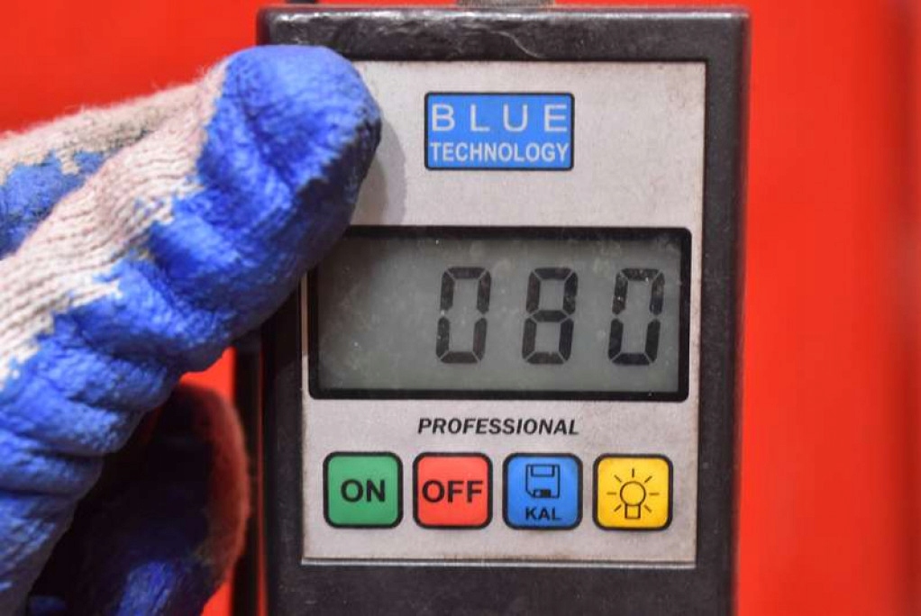 Капот крышка двигателя czerwona hyundai i30 рестайлинг  07-12 Доставка