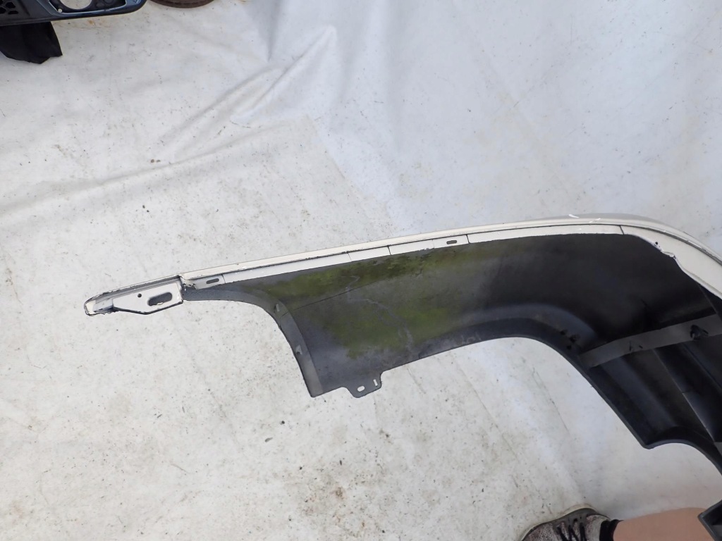 Mazda 323s v 5 ba sedan 94-98 бампер задняя задний с Разборки