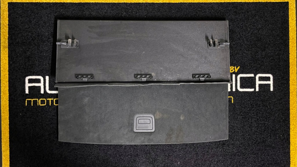 фото №1, Защита задняя обшивка пол багажника audi q7 4m