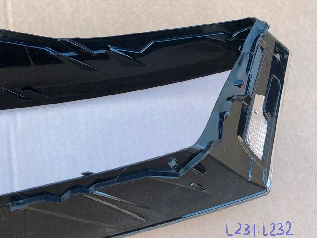 Набор стекло плафон фары лампа правой левый к audi q7 4m 2015-2019 Киев