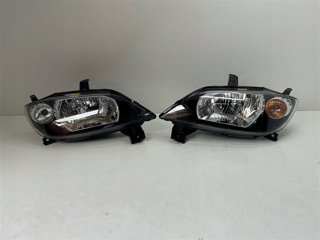 фото №1, Mazda 2 ii 03-08r. лампа перед org.eur