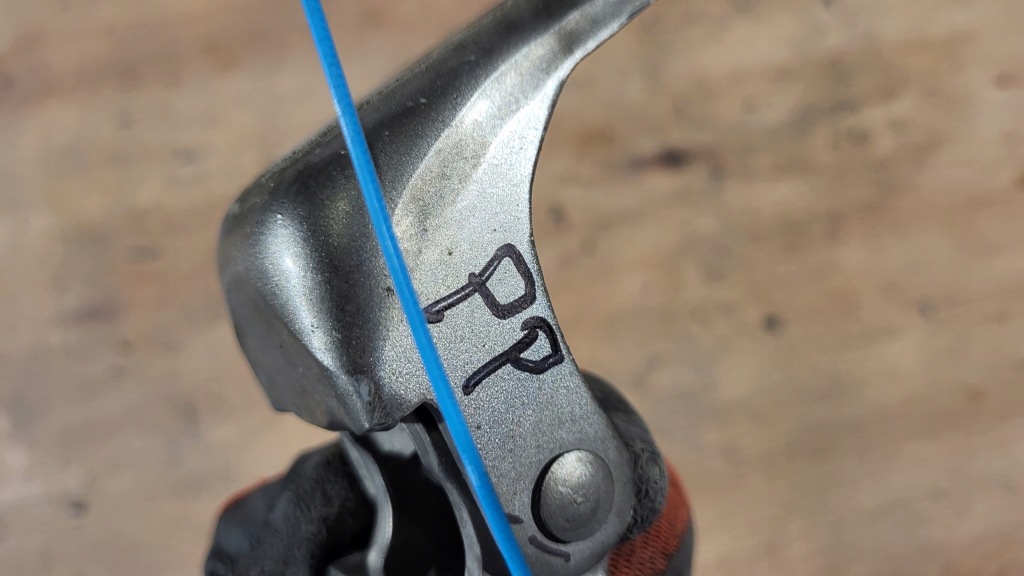 Купить Петли дверь правый перед комплект honda civic viii 8 ufo hb 5d nh701m