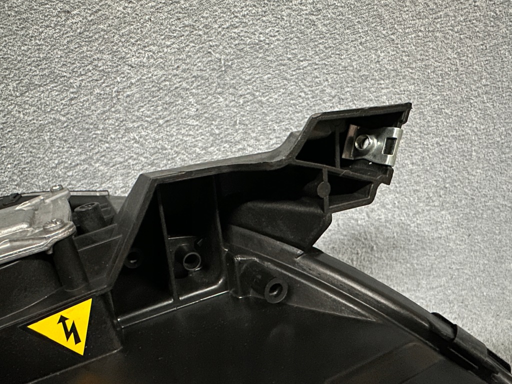 Фара alfa romeo giulia bi-xenon поворотний америка комплектна ліва 50564106 Київ