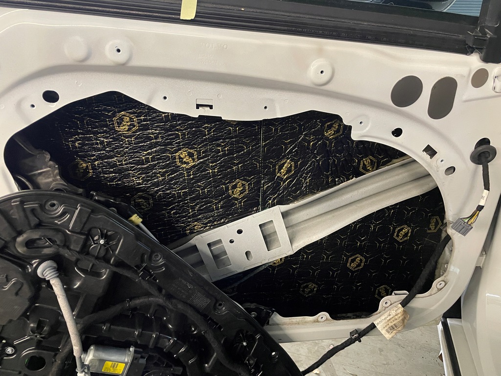 фото №16, Stp accent масса бутиловая + пена 6mm pe 50x37,5cm usztywnia blachę cisza