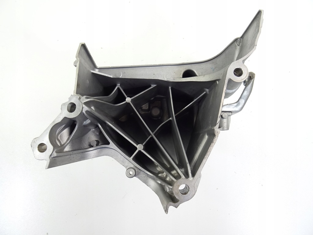 фото №9, Seat arona lift 1.0 tsi кронштейн кронштейн двигателя 05c199207 2021r