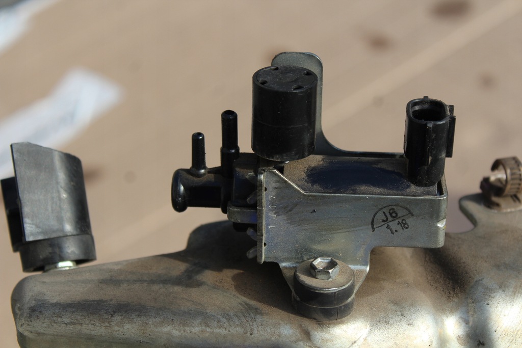 фото №7, Клапан вакуумa управление турбины yaris ii auris i 1.4 d4d 25819-33030