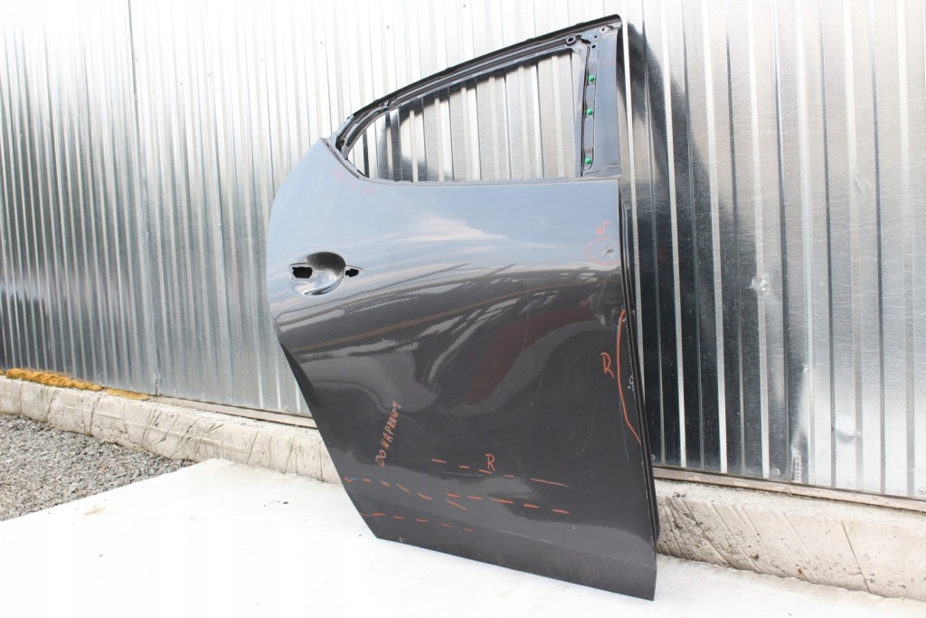фото №3, Двері правий задня mazda 3 bm 17 -