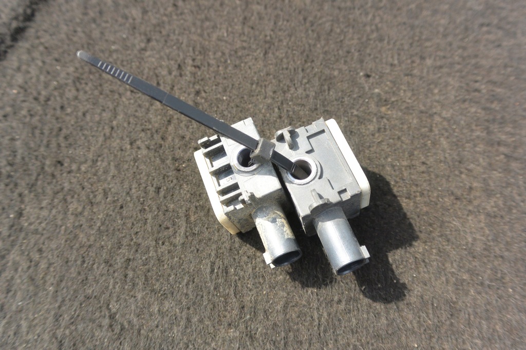 фото №1, Датчик удара комплект mercedes gl x164 ml w164 r-klasa w251