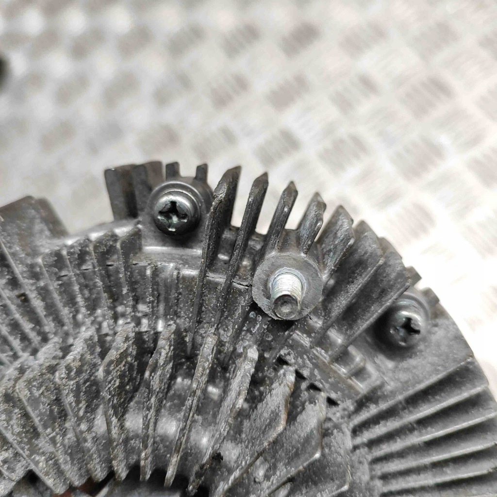 фото №6, Сцепление вентилятора, вязкостная муфта toyota land cruiser _j15_ 1621011030