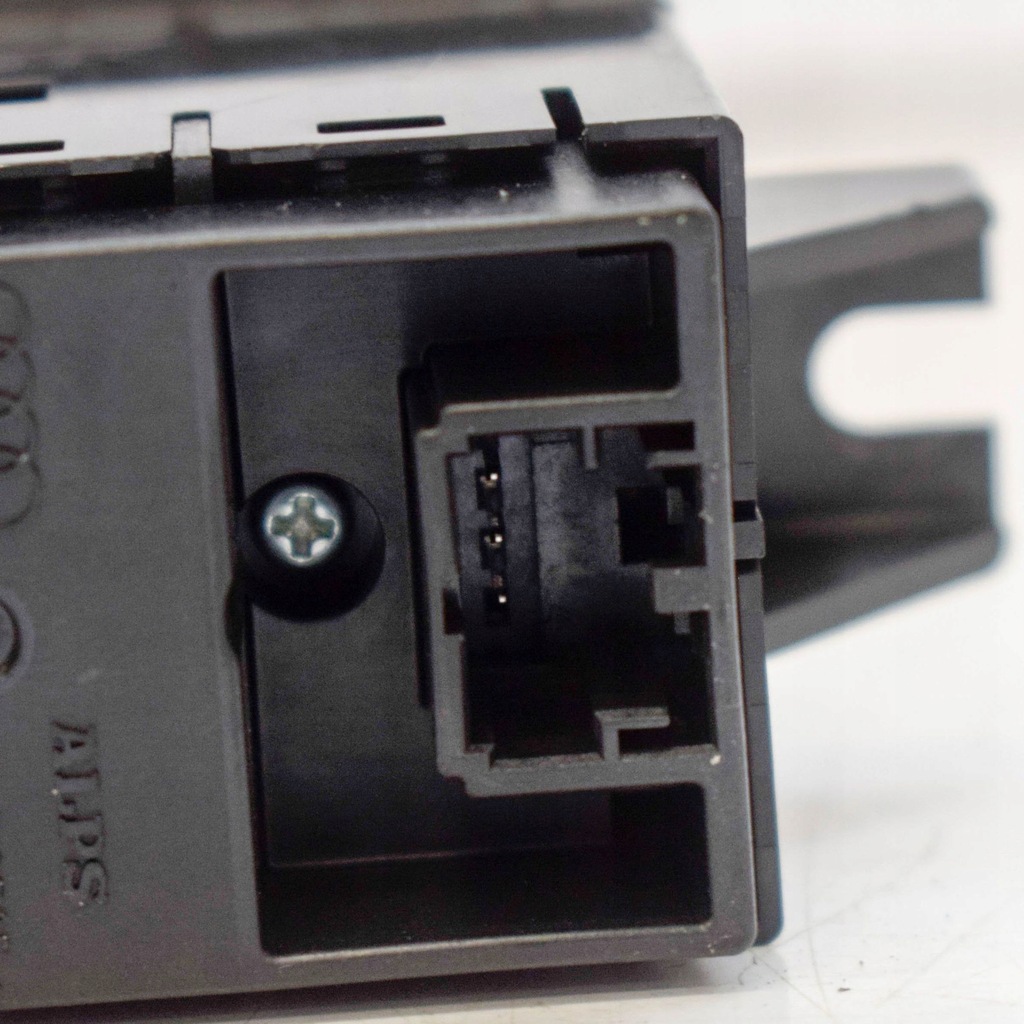 фото №6, Audi a4 s4 b9 8w 2016 кнопки / переключатель регулировки громкость