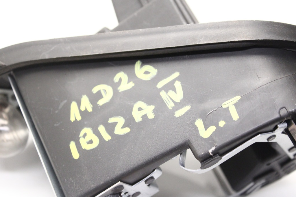 фото №5, Seat ibiza iv 3d 08r- вкладыш молдинг żarówkowa цоколь левый задняя