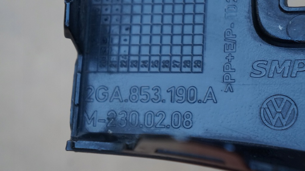 фото №3, Vw t-roc t roc lift r line r-line решётка бампера правая 2ga853190a