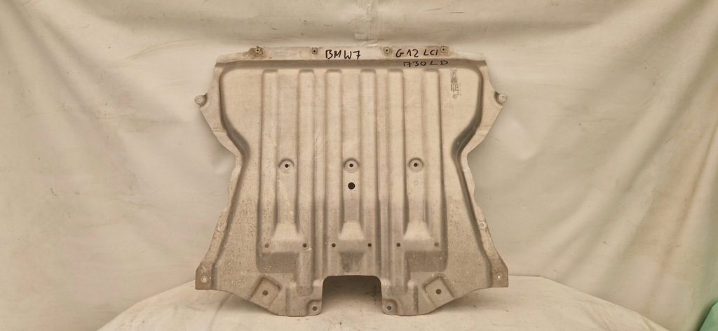 фото №1, Bmw 7 g12 lci 730 ld плита захист двигуна
