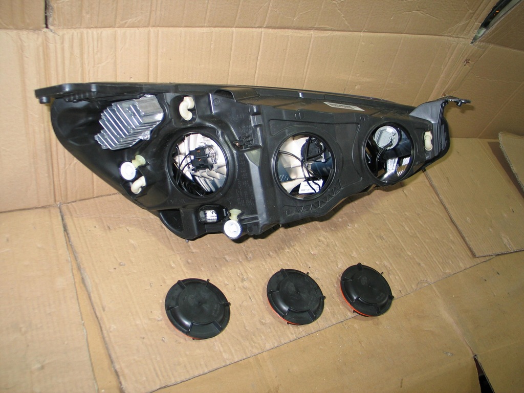 фото №11, Лампа перед ford focus mk4 black 18- led europa