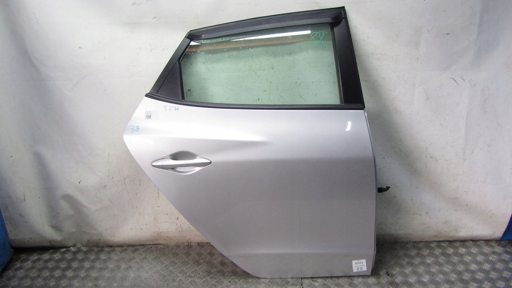 фото №1, Hyundai ix35 двері праве задня задні rah 10-