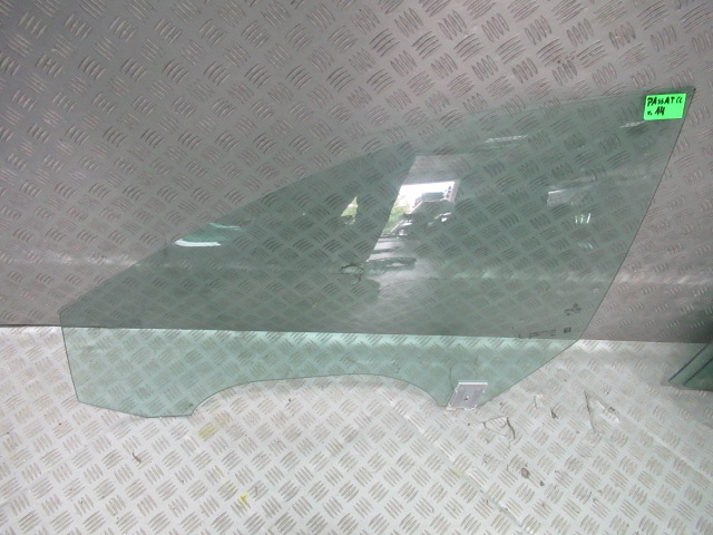 фото №1, Стекло дверь левая перед vw passat cc 14' 3c8845201c