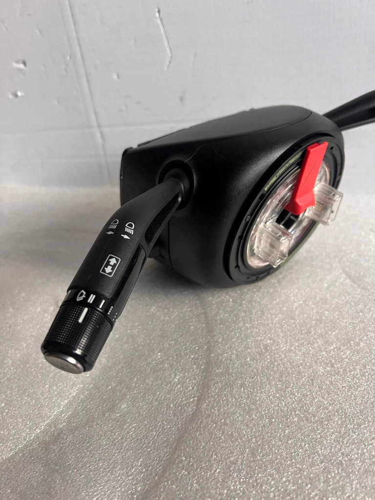 фото №9, Mercedes kombajn лента переключатели w206 a2069001415 nowe !!