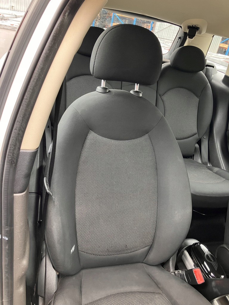 фото №5, Сиденья перед заднее сиденье задняя mini countryman r60 10-