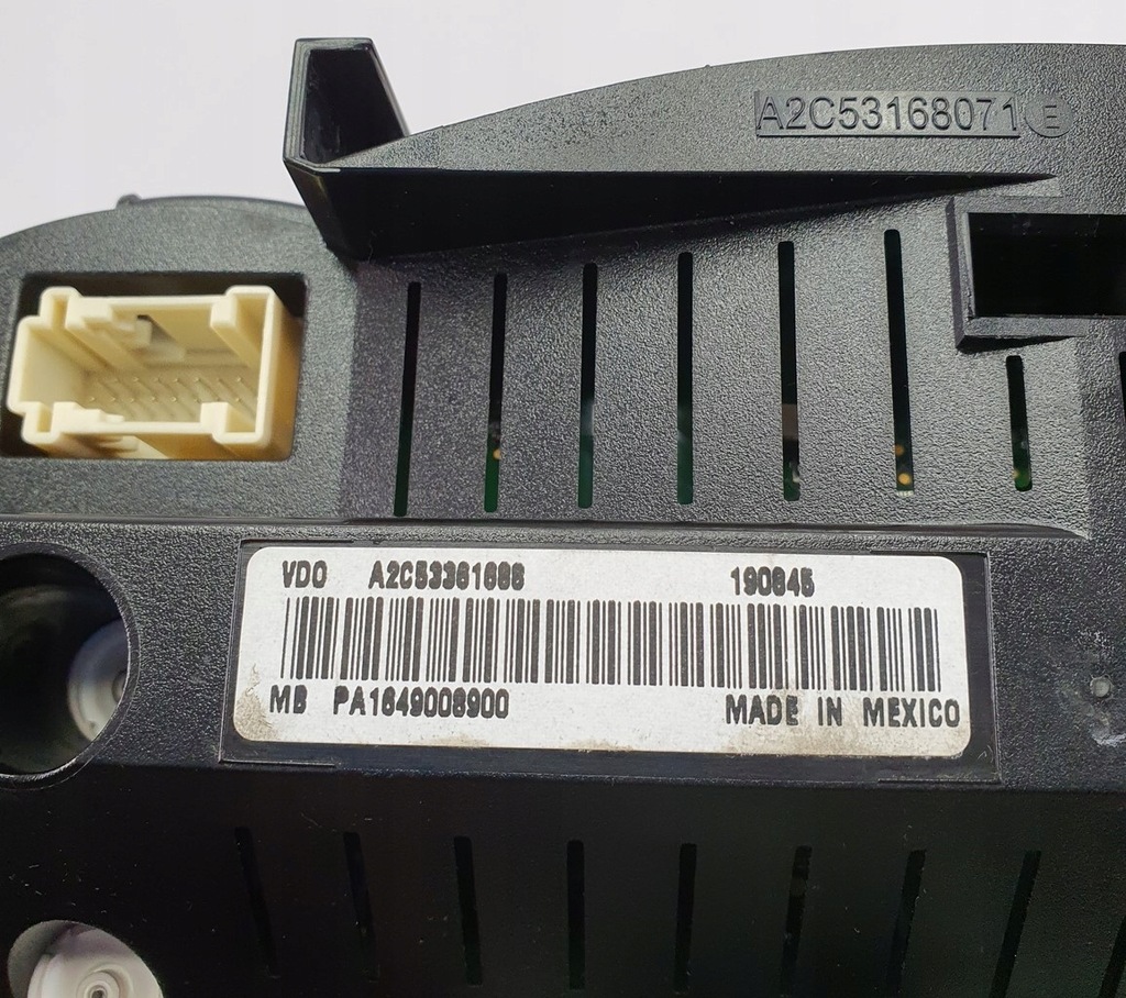 фото №8, Счетчик mercedes r lift w251 5.5 a1649008900 euro