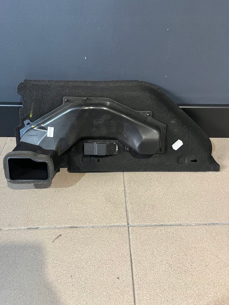 фото №5, Peugeot 5008 ii повітропровід повітря захист pod панель права 9810246180