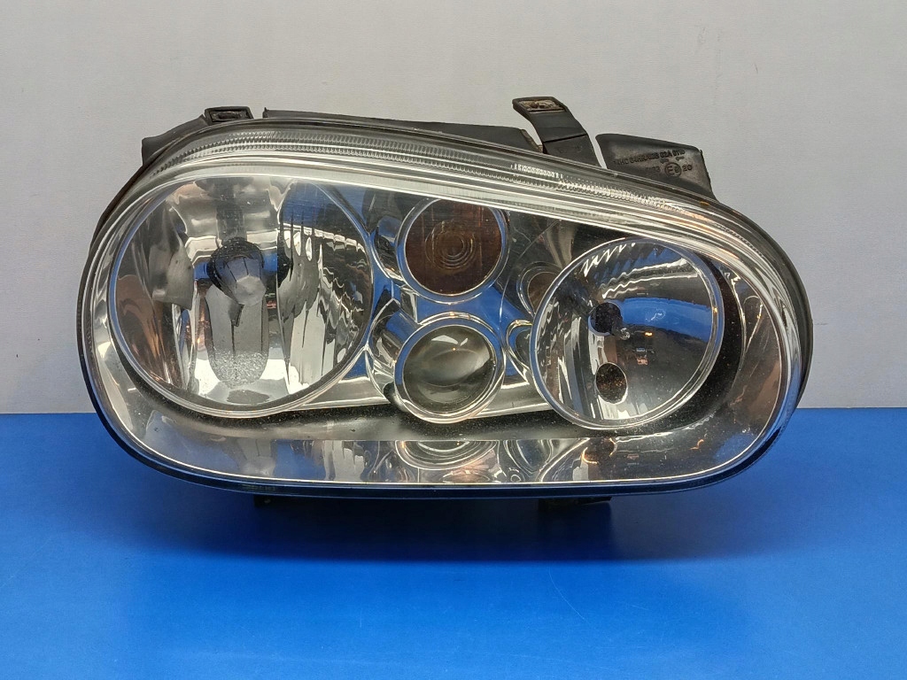 Купити Volkswagen golf 4 iv фара правий 1j1941016c valeo