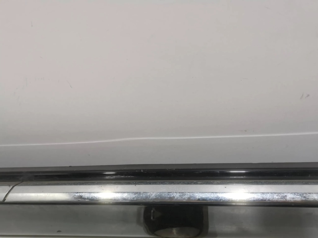 фото №14, Mercedes e w213 молдинг порог правая хром