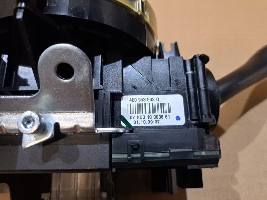 фото №10, Переключатель комбинированный переключатели лента audi q7 4l lift 4f0953549d 4e0953541a